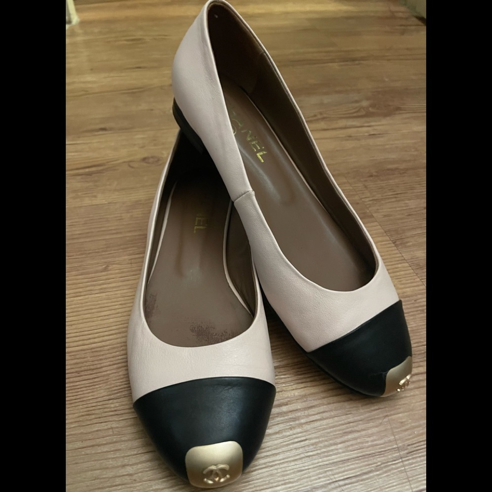 CHANEL Ballerina Flats